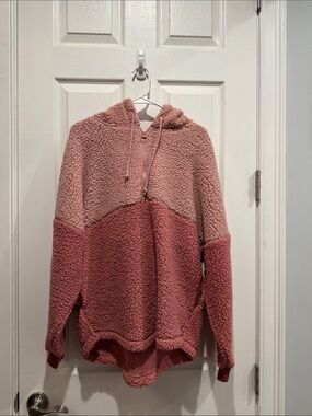 PINK Victoria's Secret Two-Tone Rose Sherpa Hooded Pullover